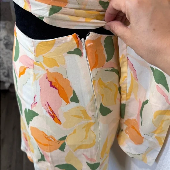 Rhythm Livin Ivy Floral Tie Front Crop Top & Mini Skirt Set XS 6 NWT - Picture 7 of 9